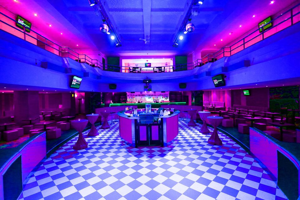 PM Club 1 PM Club 1